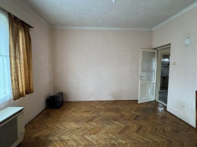 Eladó családi ház, Jászkisérén 13.9 M Ft, 3 szobás
