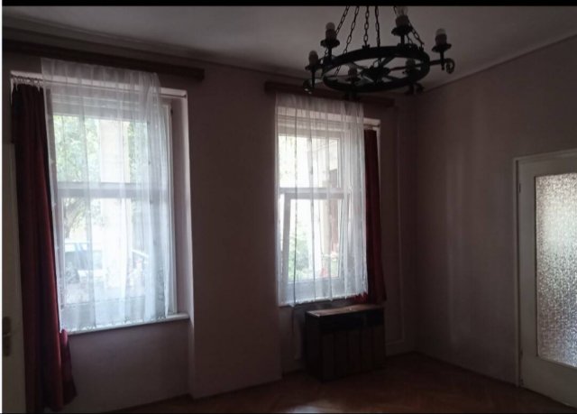 Eladó családi ház, Budapesten, XV. kerületben 84.9 M Ft