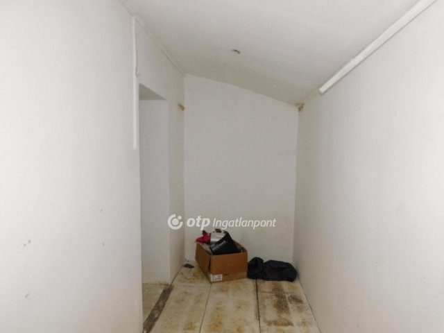 Eladó családi ház, Lánycsókon 11.9 M Ft, 3 szobás