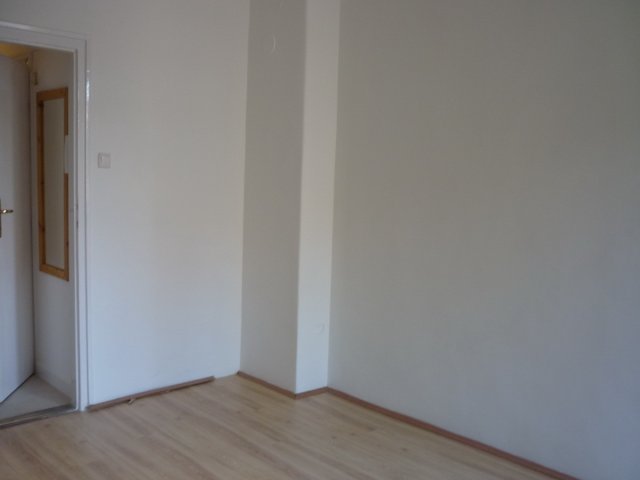 Kiadó téglalakás, albérlet, Pécsett 115 E Ft / hó, 1 szobás