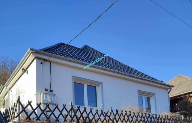 Eladó családi ház, Ózdon 28.3 M Ft, 3 szobás