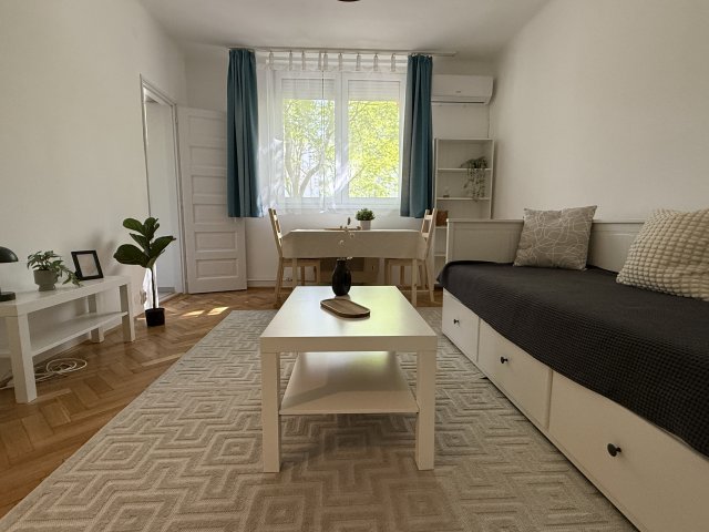 Kiadó téglalakás, albérlet, Debrecenben 160 E Ft / hó, 1 szobás
