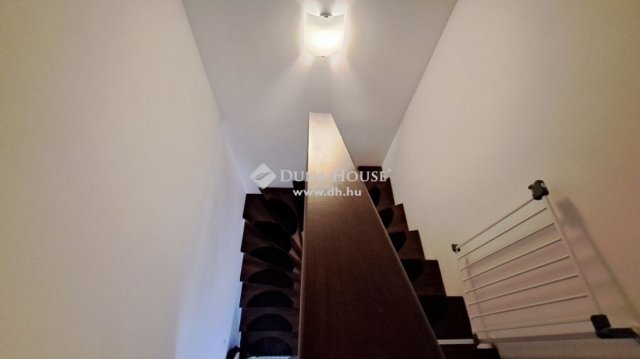 Eladó ikerház, Gyömrőn 119.9 M Ft, 4 szobás