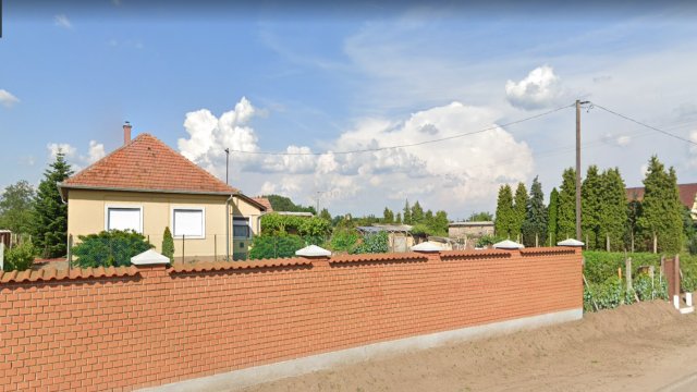 Eladó ipari ingatlan, Kecskeméten 130 M Ft, 2+1 szobás