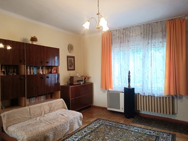 Eladó családi ház, Békéscsabán 29.8 M Ft, 4 szobás