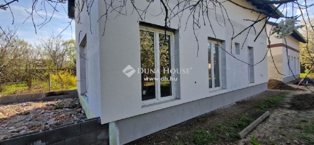 Eladó családi ház, Szegeden, Boglárka utcában 98.55 M Ft