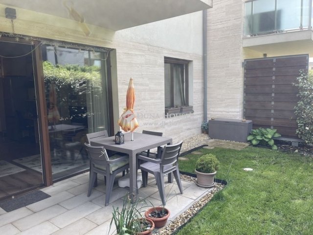 Eladó téglalakás, Budapesten, XI. kerületben 99.5 M Ft, 2 szobás