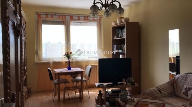 Eladó panellakás, Budapesten, IV. kerületben 69 M Ft, 1+2 szobás