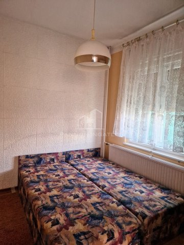 Eladó családi ház, Balatonalmádiban 89 M Ft, 4 szobás