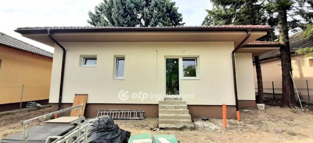 Eladó családi ház, Érden 94.9 M Ft, 4 szobás