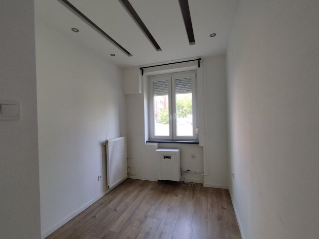 Eladó téglalakás, Kazincbarcikán 18.5 M Ft, 1 szobás