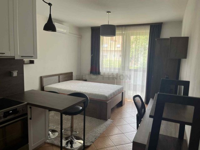 Kiadó téglalakás, albérlet, Debrecenben 190 E Ft / hó, 1 szobás
