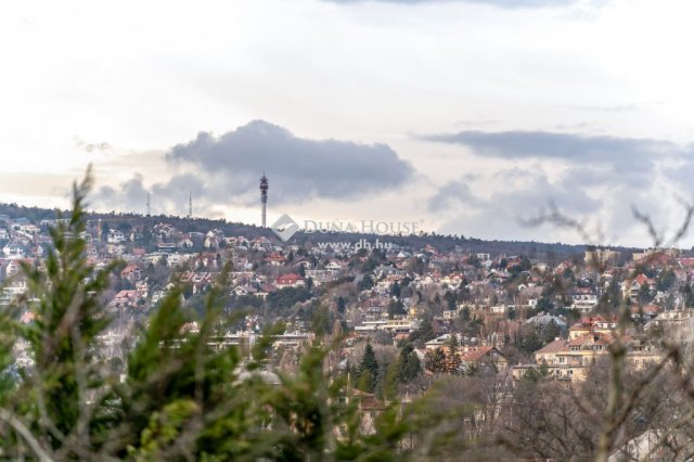 Eladó téglalakás, Budapesten, XII. kerületben, Pethényi úton