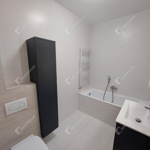 Kiadó téglalakás, albérlet, Tatabányán 250 E Ft / hó