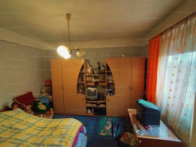Eladó családi ház, Sajópetrin 28.5 M Ft, 4 szobás