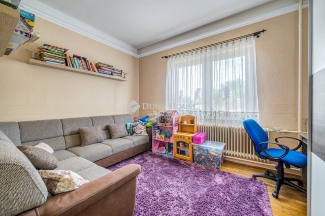 Eladó családi ház, Albertirsán 88 M Ft, 6 szobás