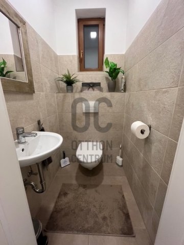 Eladó családi ház, Érden 219.9 M Ft, 6 szobás