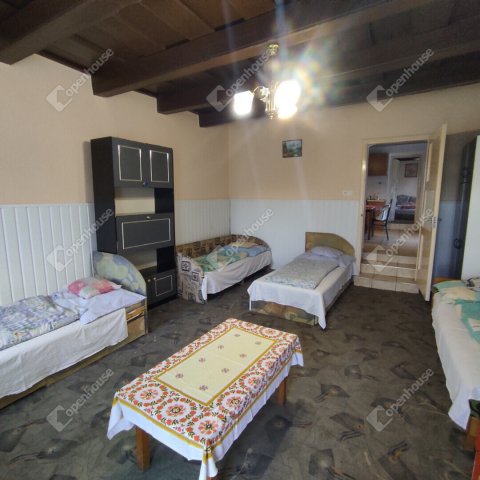 Kiadó téglalakás, albérlet, Döbröntén 200 E Ft / hó