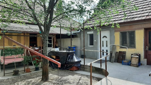 Eladó családi ház, Kecskeméten 55 M Ft, 4 szobás