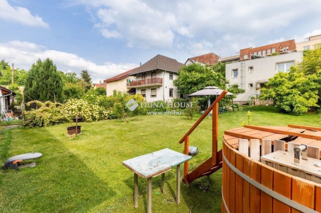 Eladó családi ház, Budapesten, X. kerületben 149 M Ft, 4 szobás