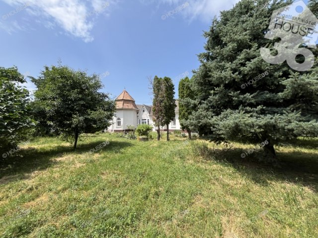 Eladó családi ház, Solton 67.9 M Ft, 3 szobás