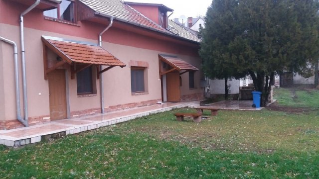 Kiadó családi ház, albérlet, Debrecenben 260 E Ft / hó