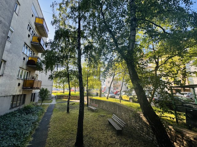 Eladó téglalakás, Győrött 41 M Ft, 2 szobás