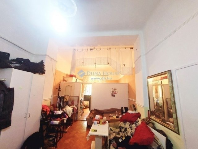 Eladó téglalakás, Budapesten, VIII. kerületben 39.99 M Ft