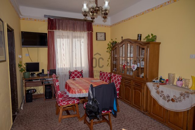 Eladó családi ház, Nádudvaron 24.9 M Ft, 5 szobás