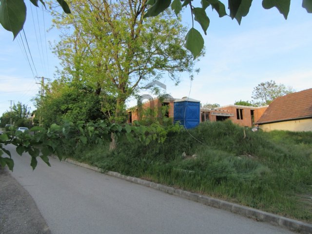 Eladó ikerház, Ercsiben 55 M Ft, 4 szobás / költözzbe.hu