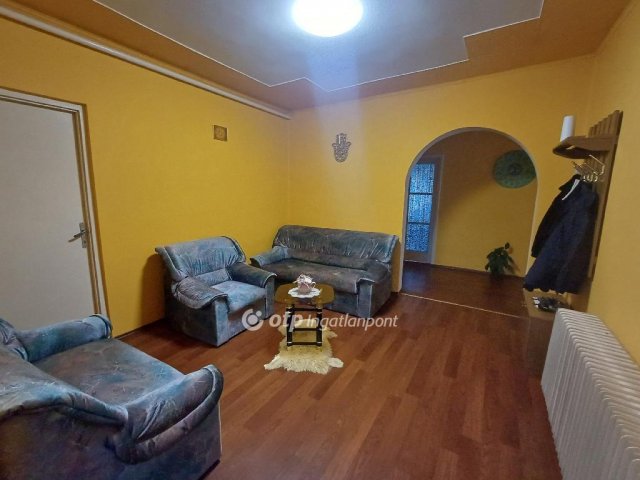 Eladó családi ház, Egerbaktán 39.9 M Ft, 4 szobás