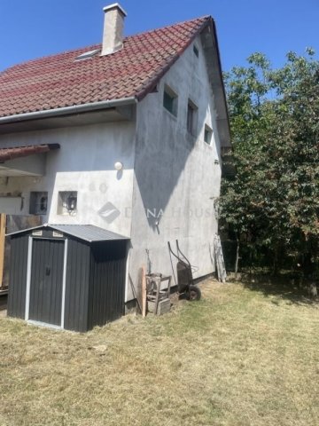 Eladó családi ház, Tóalmáson 24.9 M Ft, 3 szobás
