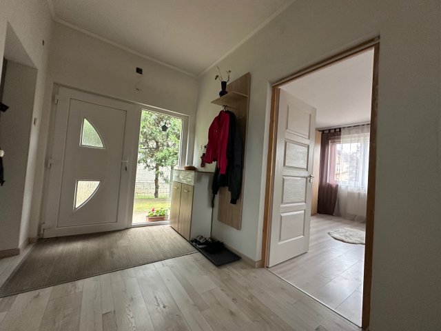 Eladó családi ház, Érden 89 M Ft, 4 szobás