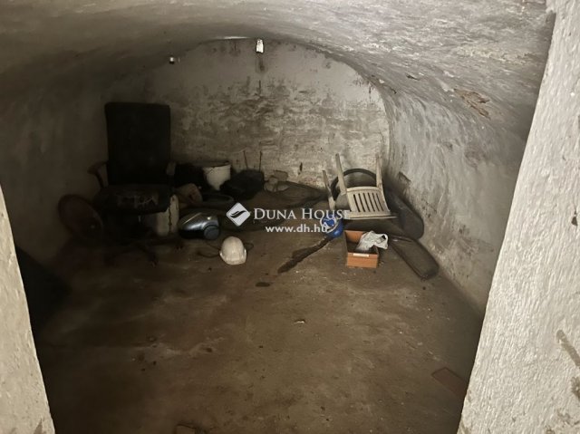 Eladó családi ház, Mánfán 10.9 M Ft, 3 szobás