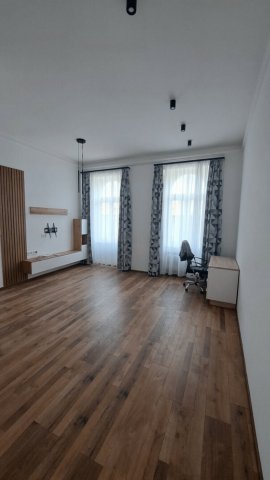 Kiadó téglalakás, albérlet, Budapesten, VII. kerületben