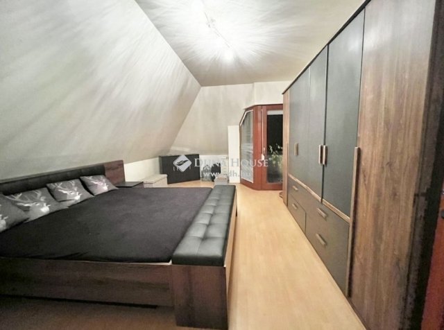 Eladó családi ház, Görcsönyben 74.9 M Ft, 4 szobás