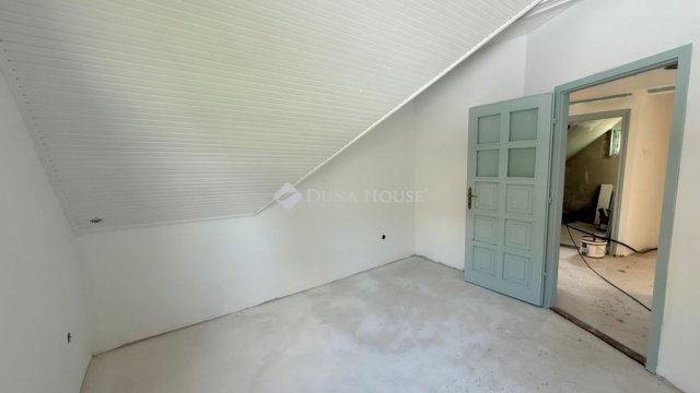 Eladó családi ház, Szentendrén 81.9 M Ft, 4 szobás