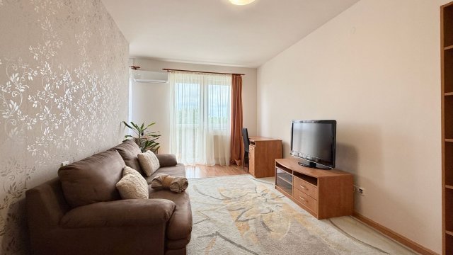 Kiadó téglalakás, albérlet, Debrecenben 260 E Ft / hó, 3 szobás
