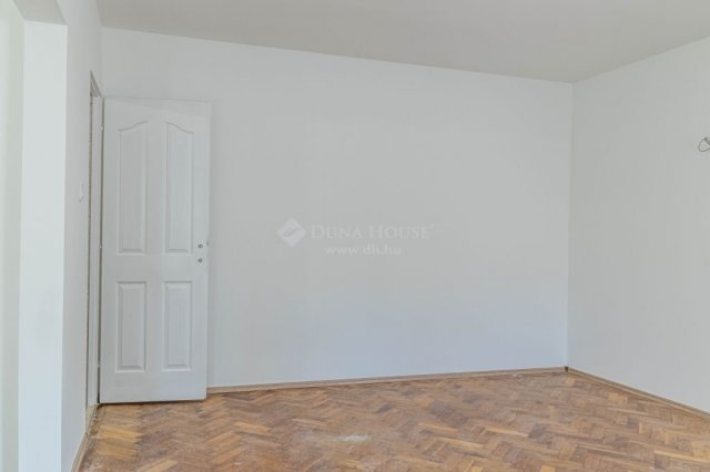 Eladó téglalakás, Budapesten, XX. kerületben 26.9 M Ft, 1 szobás