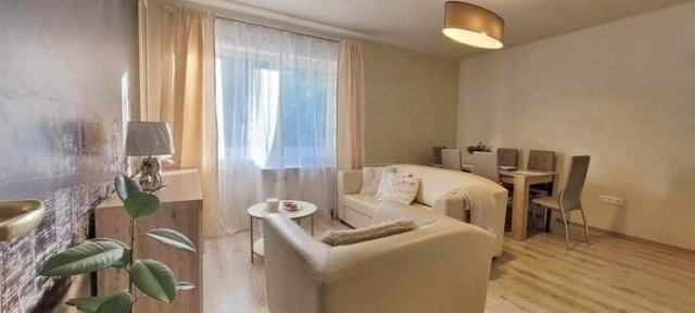 Kiadó téglalakás, albérlet, Debrecenben 300 E Ft / hó, 3 szobás