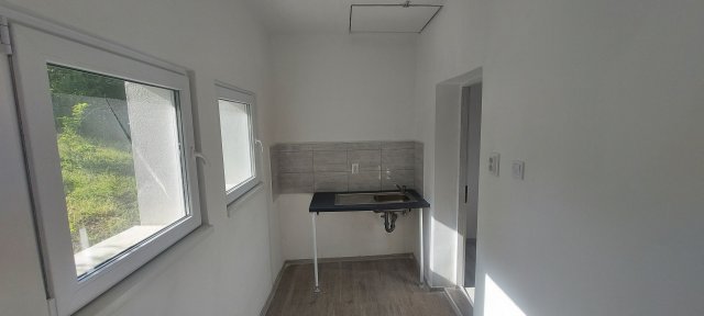 Eladó nyaraló, Zalakaroson 27.99 M Ft, 2 szobás