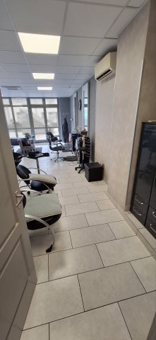 Eladó üzlethelyiség, Gödöllőn 66 M Ft / költözzbe.hu