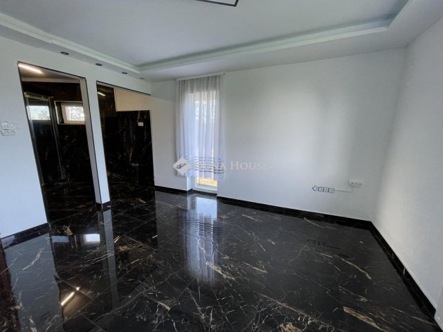 Kiadó családi ház, albérlet, Lajosmizsén 280 E Ft / hó