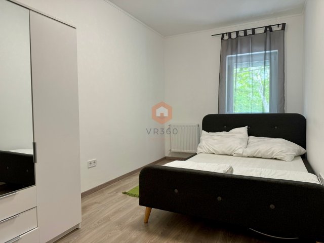 Kiadó téglalakás, albérlet, Pécsett 400 E Ft / hó, 4 szobás