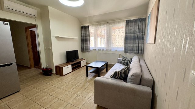 Kiadó téglalakás, albérlet, Debrecenben 270 E Ft / hó, 3 szobás