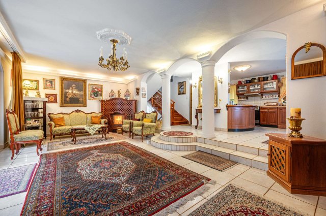 Eladó családi ház, Szentendrén, Sövény utcában 159 M Ft