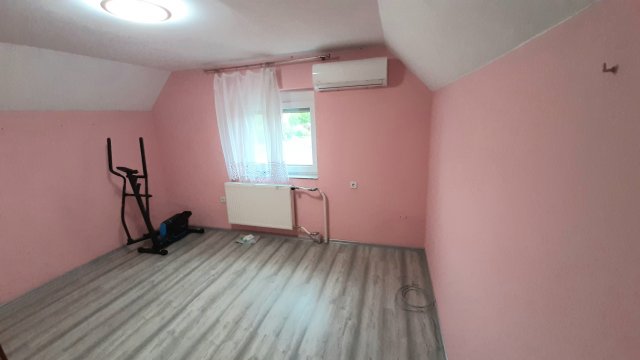 Eladó családi ház, Kecskeméten 64.9 M Ft, 3 szobás