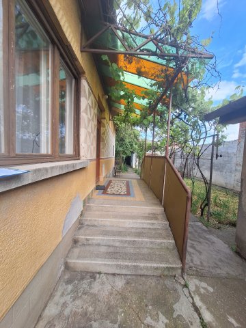 Eladó családi ház, Szolnokon, Raktár utcában 34.9 M Ft