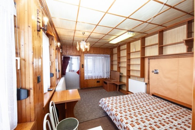 Eladó családi ház, Ikladon 84.9 M Ft, 6 szobás