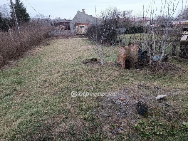 Eladó családi ház, Tiszavasváriban 16.5 M Ft, 4 szobás